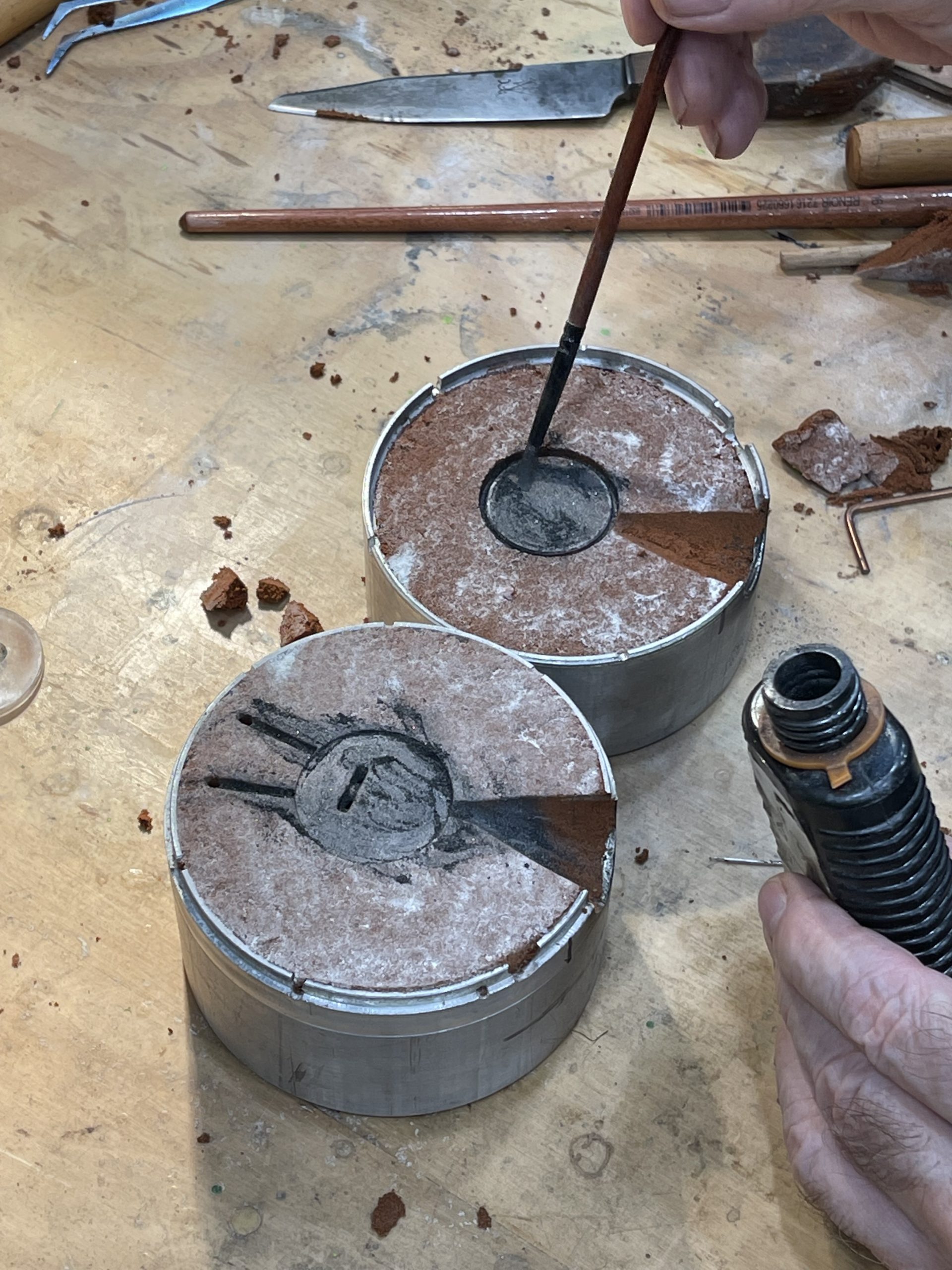 Delft Clay casting with instructions :) : r/Silvercasting